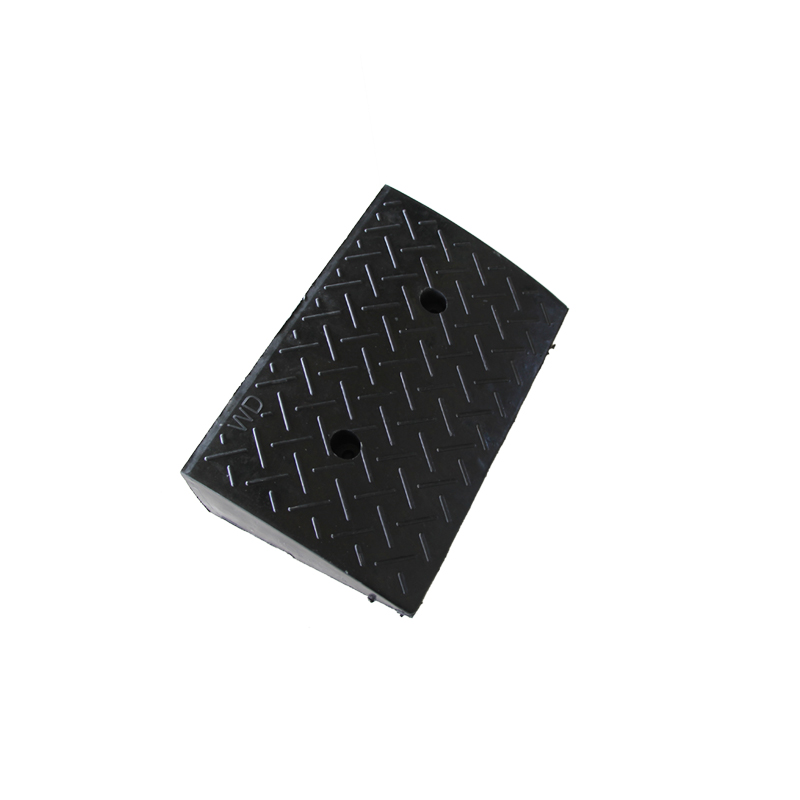 Pret Fabrica Trafic Exterior Material PVC Cauciuc Galben Rampe de bordura pentru masina Rampe de drum Rampe de bordura